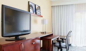 Room inside Courtyard by Marriott Fort Lauderdale Plantation